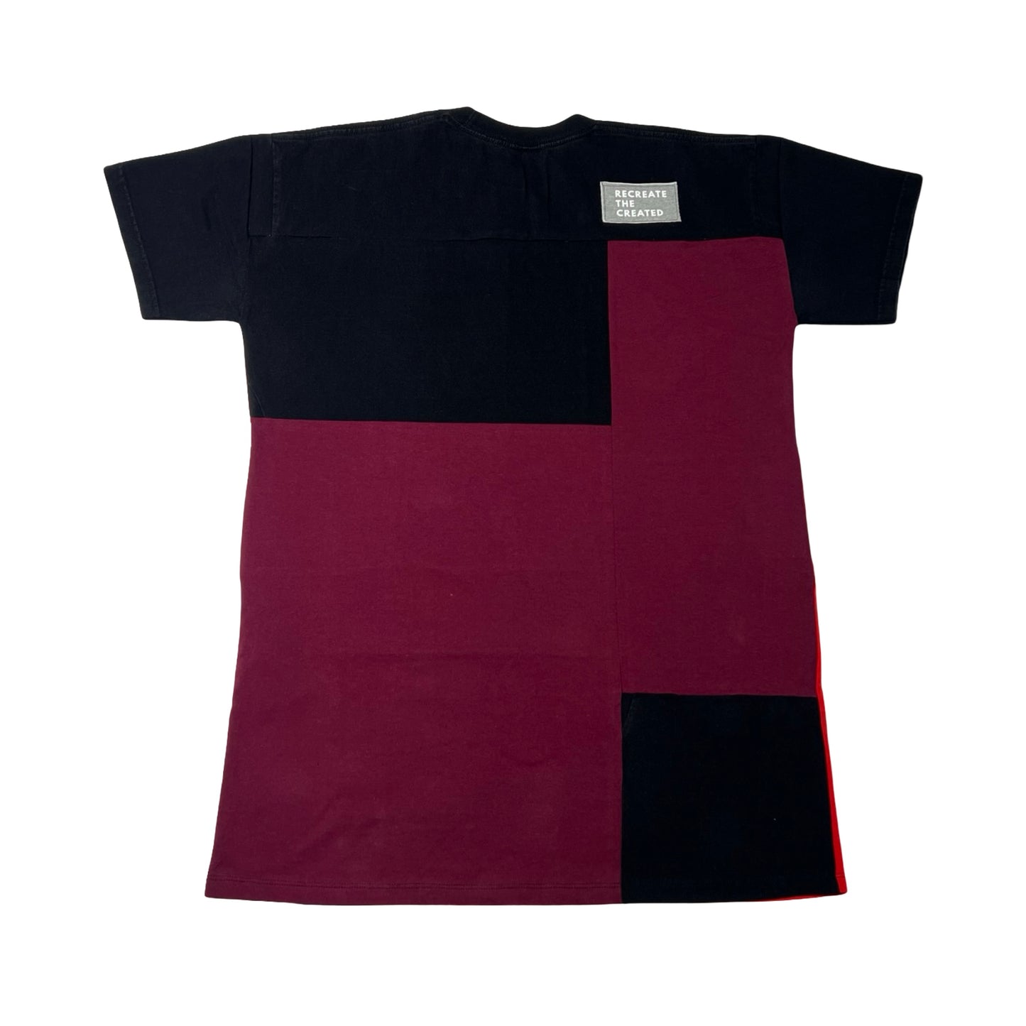 Oversized T-shirt in Black & Red with Pockets