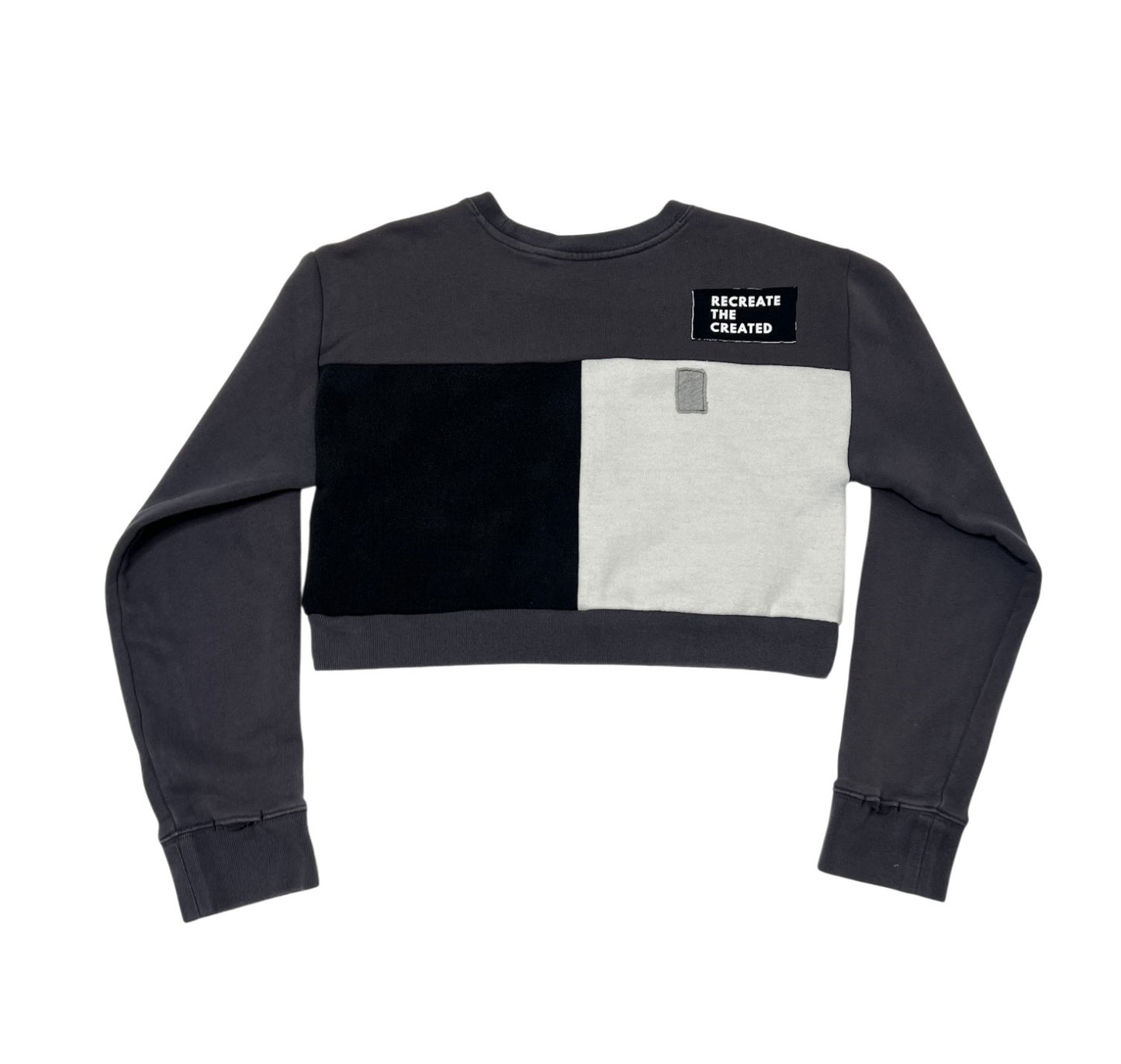 Crop Sweatshirt in Grey & Black (S)