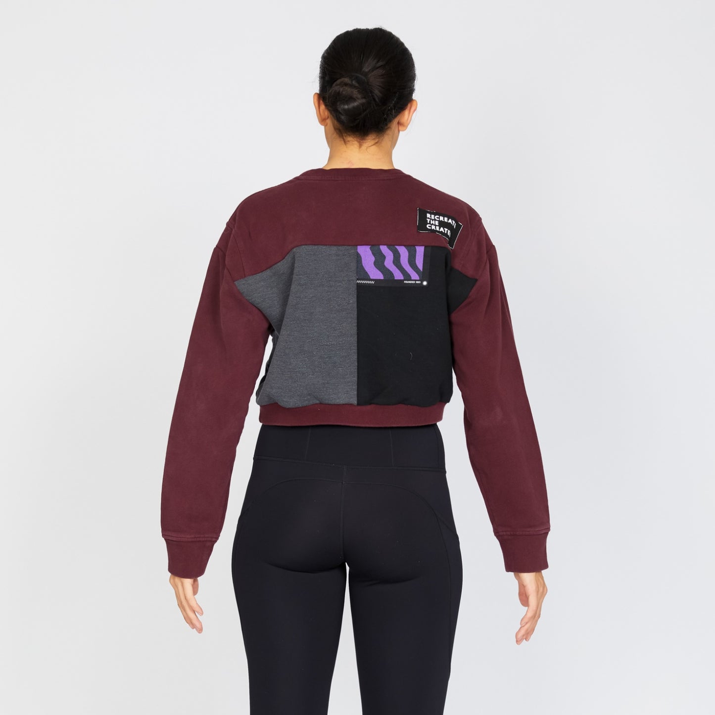 Crop Sweatshirt - Ruby/Black - L