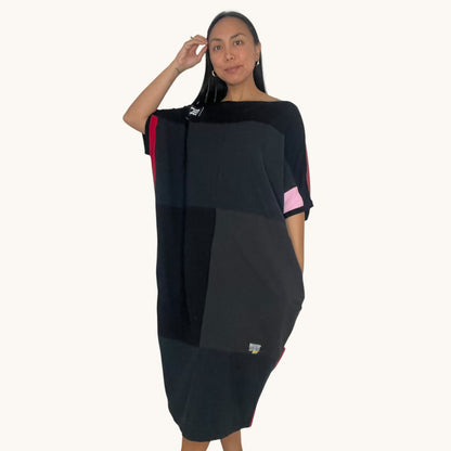 Fly T-shirt Dress in Red (OS)