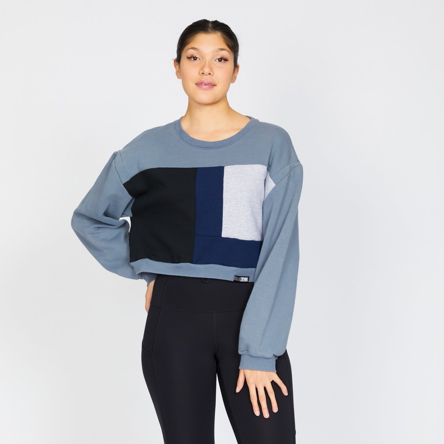 Crop Crewneck Sweatshirt in Grey & Navy (L)