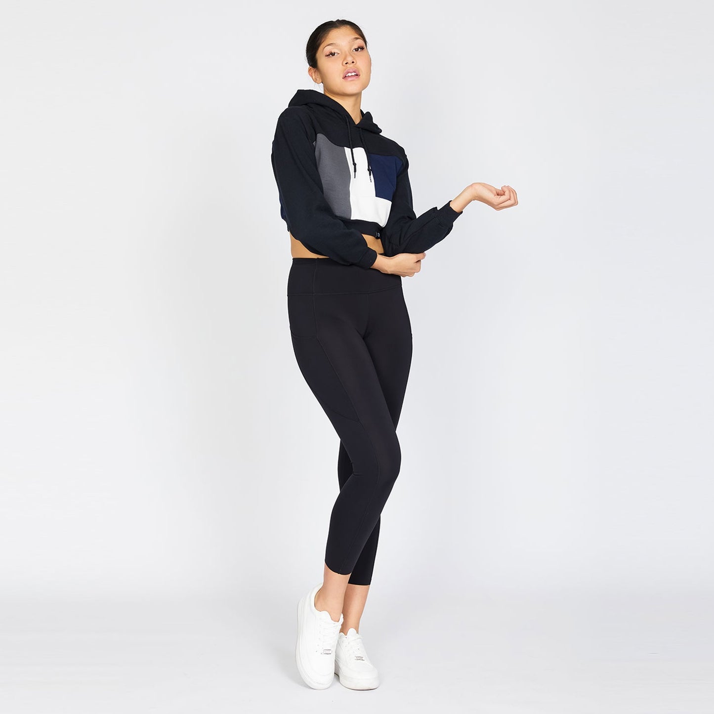 Crop Hoodie - Black/Snow - S